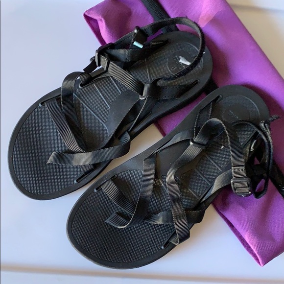 Naot | Shoes | Naot Womens Shore Source By Naot Black Sandals 37 | Poshmark